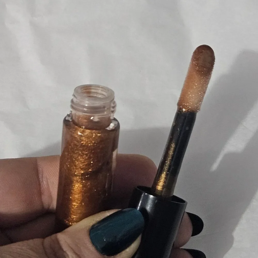 BRAND NEW Farmasi Glittering Bronze Lip Gloss High Shine .15 Oz